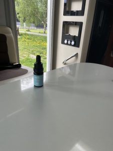 Click to view full screen TWO STRAIN CBD OIL 20% photo review